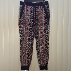 Tribal Patterned Jogger ⭐️⭐️⭐️